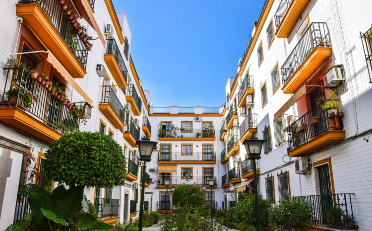  Alojamientos turísticos: descubre apartamentos en Sevilla y más
