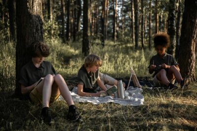  Aulas naturaleza: descubre la metodología de escuelas bosque