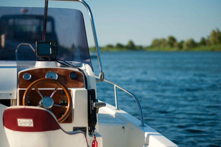 Barcos recreativos: Zona 4 navegación y material obligatorio
