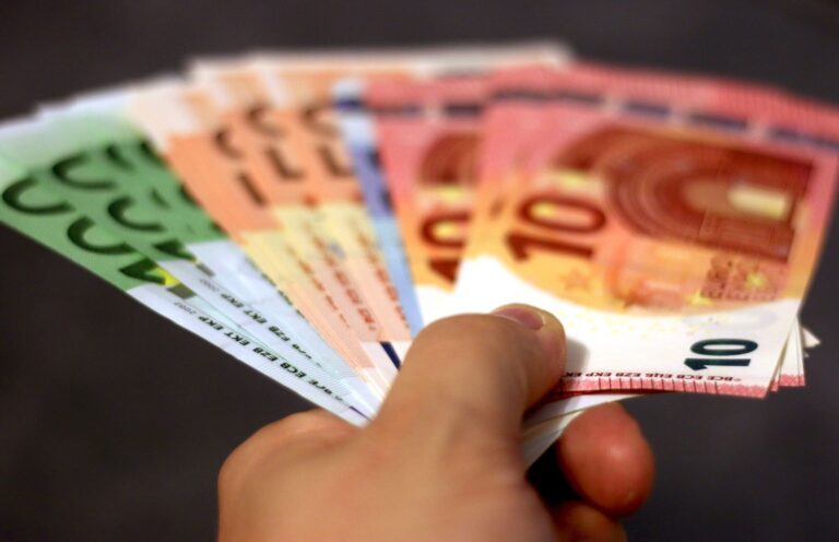 Cambio domicilio fiscal DGT: Cambiar impuesto circulación coche