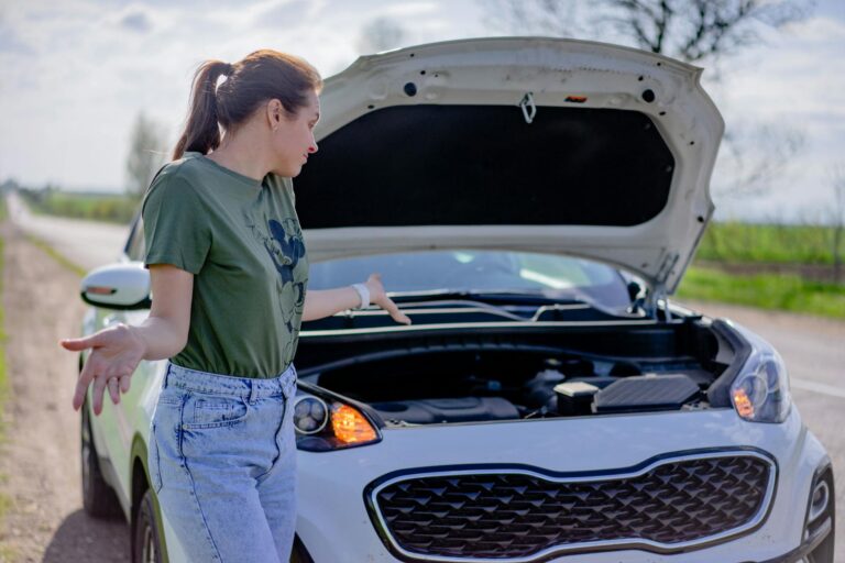 Chivato fallo motor: síntomas y cuándo hay que cambiar el embrague