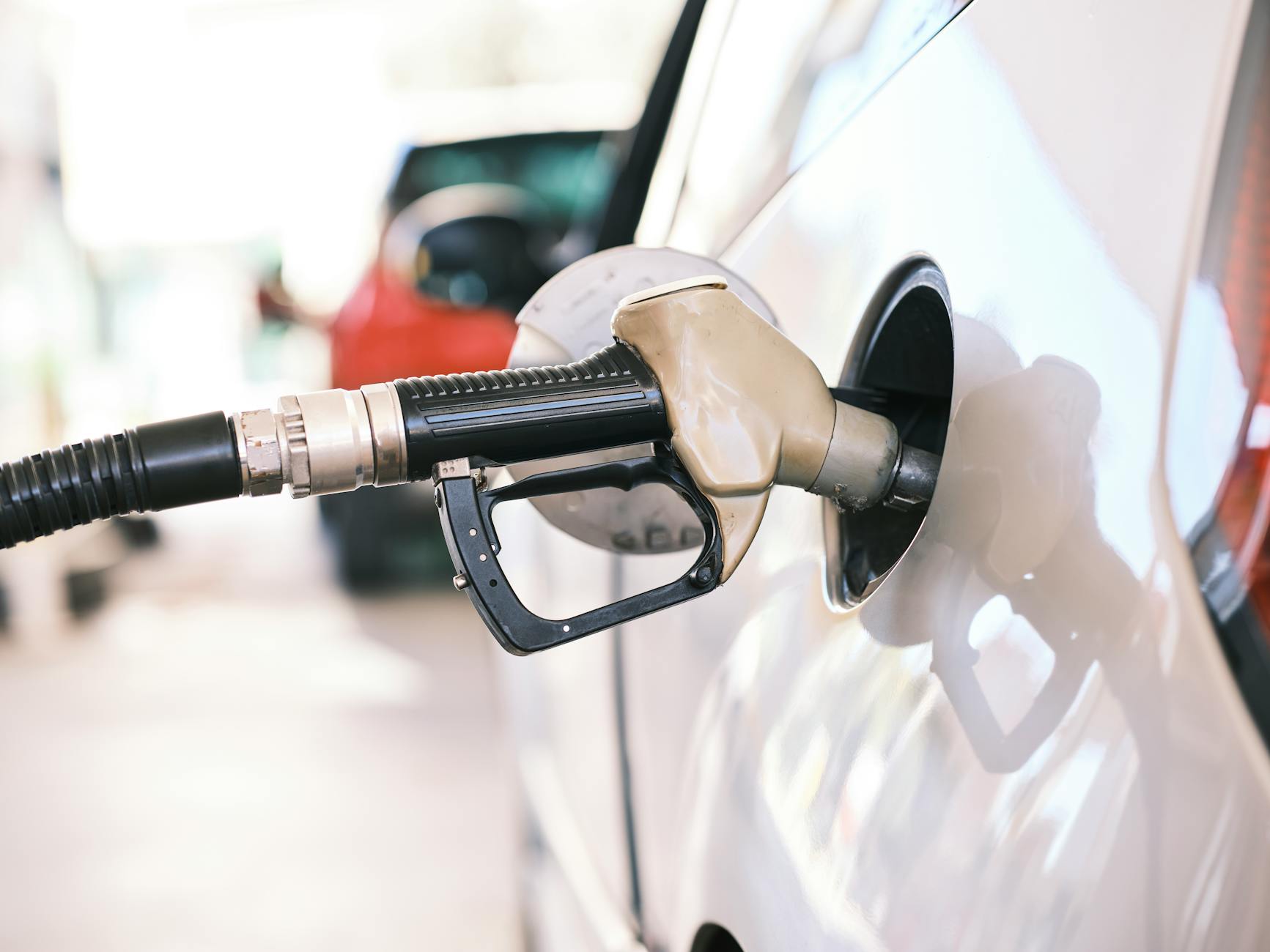 coches topes como llenar el deposito de gasolina correctamente