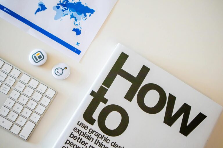 Cómo se forra un libro con papel adhesivo: guía práctica y creativa