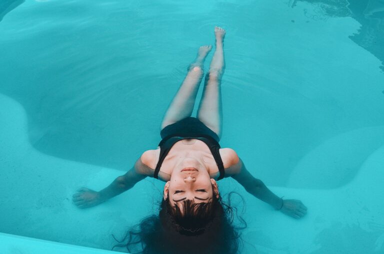 Mantenimiento piscina invierno: guía de hibernación efectiva
