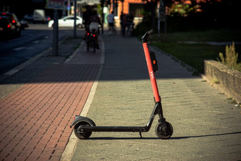 Señal V-26: Identificación de vehículos compartidos y eco-movilidad