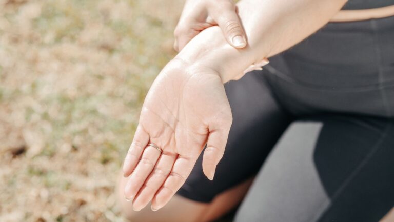 Tendinitis en el codo interno: Prevención y tratamiento eficaz
