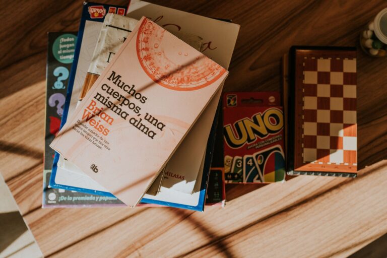 Un buen libro para regalar a una mujer: 10 opciones para abuelos